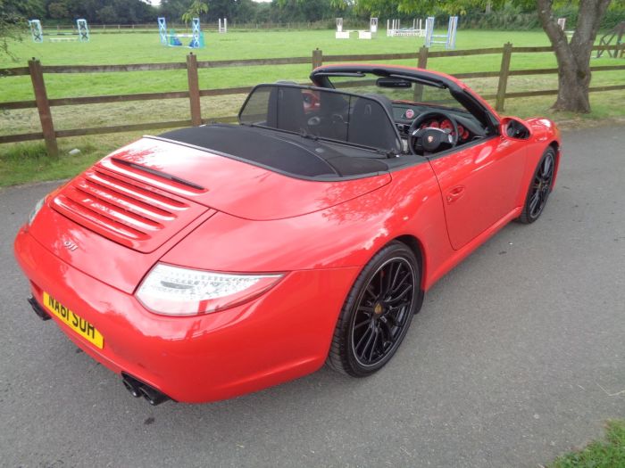Porsche 911 MK 997 3.8 Carrera S PDK sports chrono, bose, pdk, heated/ventilated seats Convertible Petrol Red