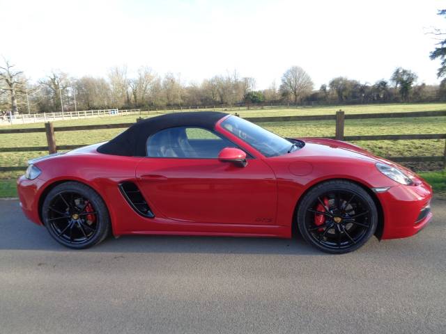 2018 Porsche Boxster 2.5 GTS 2dr PDK