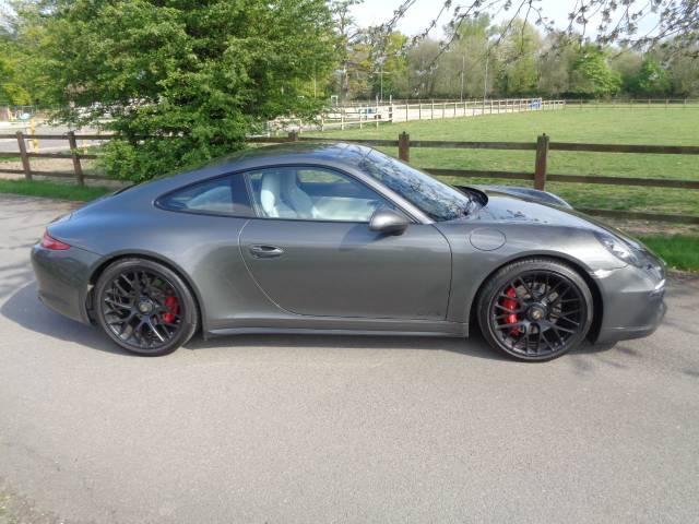 2015 Porsche 911 3.8 Carrera GTS