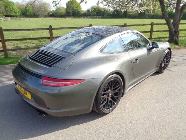 2015 Porsche 911 3.8 Carrera GTS