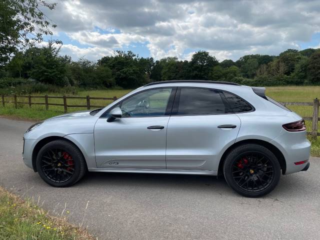 2018 Porsche Macan 3.0 GTS  PDK