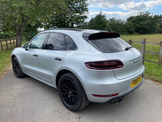 2018 Porsche Macan 3.0 GTS  PDK