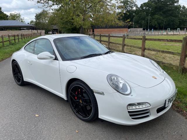 Porsche 911 MK 997 3.8 Carrera 4S  PDK Coupe Petrol White