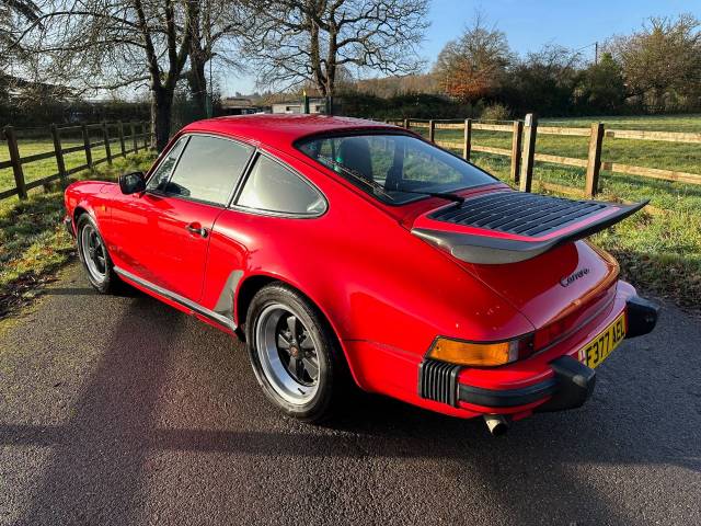 1989 Porsche 911 3.2 CARRERA COUPE SPORT