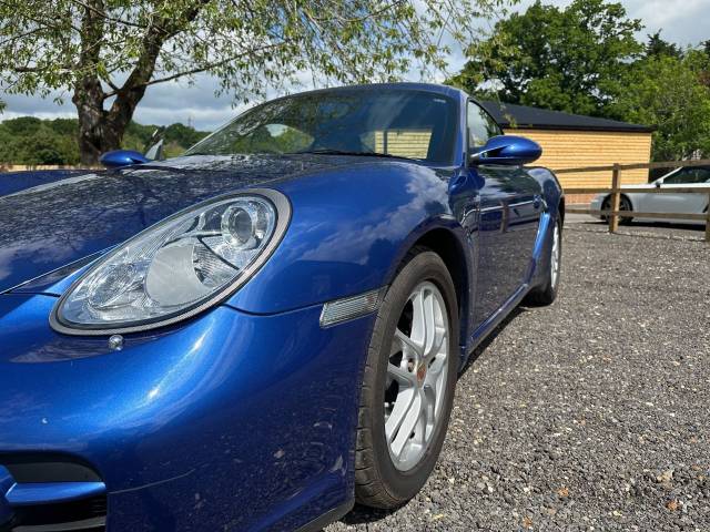 2007 Porsche Cayman 1 owner 2.7