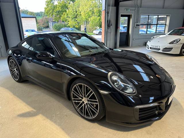 Porsche 911 3.0 Carrera PDK Coupe Petrol Black