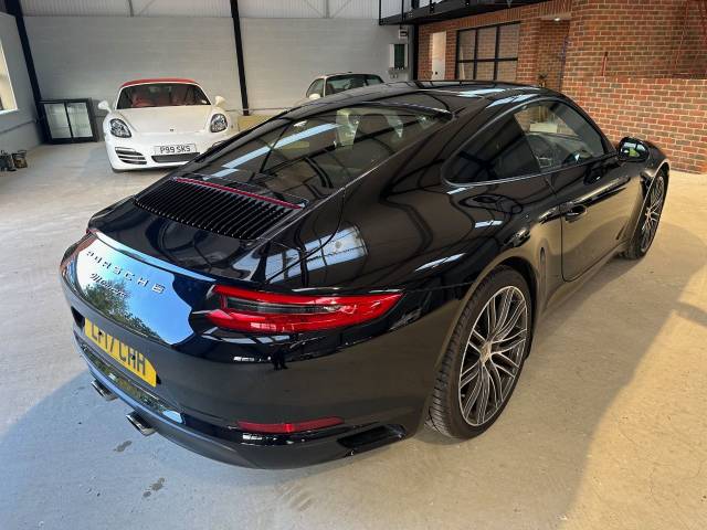 2017 Porsche 911 3.0 Carrera PDK