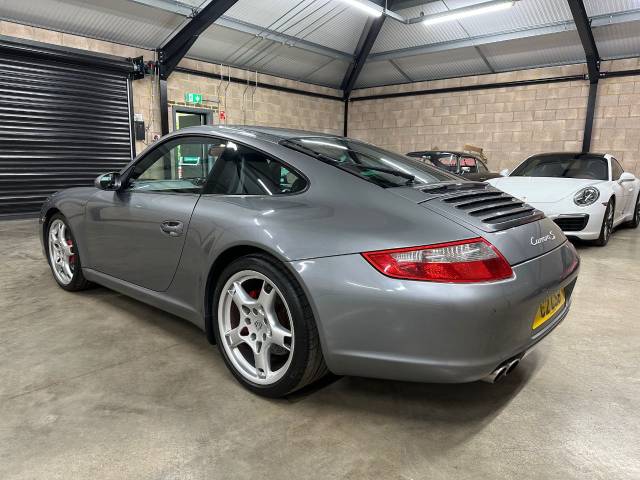 2004 Porsche 911 3.8 Carrera S