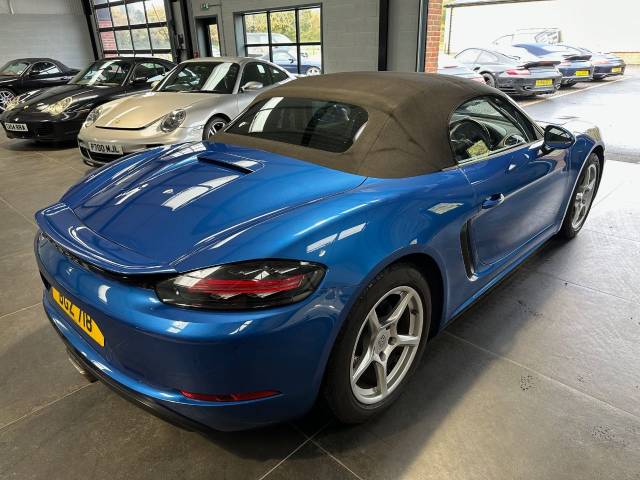 2016 Porsche Boxster 2.0  PDK