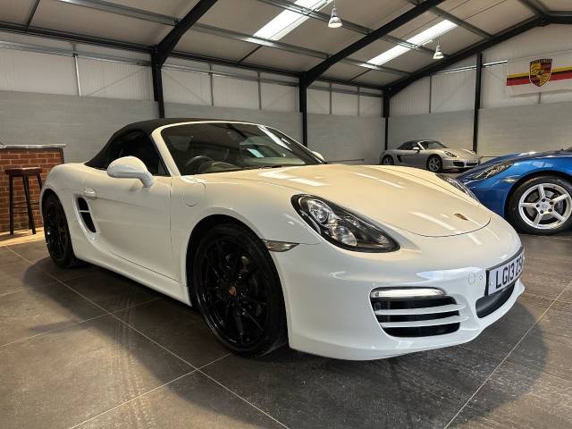 Porsche Boxster 2.7 2dr PDK Convertible Petrol White