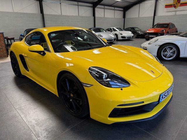 Porsche Cayman 718 4.0 GTS 2dr Coupe Petrol Yellow