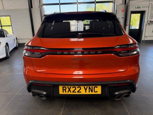 2022 Porsche Macan 2.0 T 5dr PDK