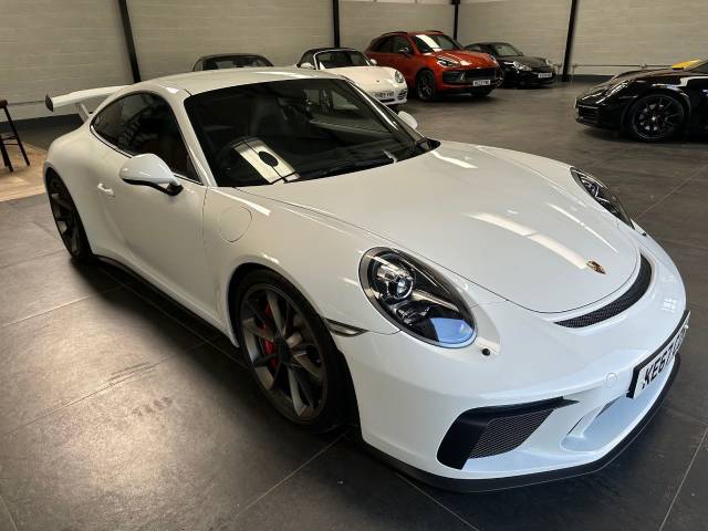 Porsche 911 GT3 4.0 991.1 GT3 Coupe Petrol White