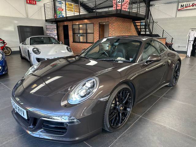 2015 Porsche 911 3.8 991 Carrera 4 GTS 2dr PDK
