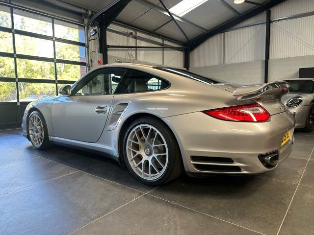 2011 Porsche 911 3.8 Turbo S  PDK